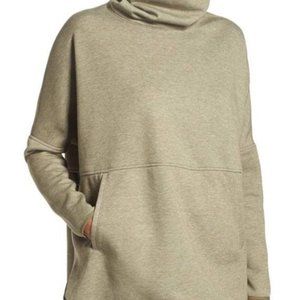 North Face Long Sleeved Turtle Neck Sweatshirt
